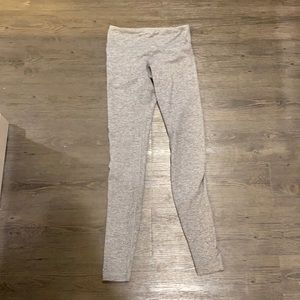Size 4 lulu lemon wonder under grey